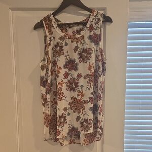 Pleione Multicolor Floral Sleeveless Blouse